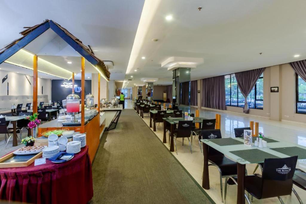 The Royal Idi Hotel Idirayeuk Exterior foto